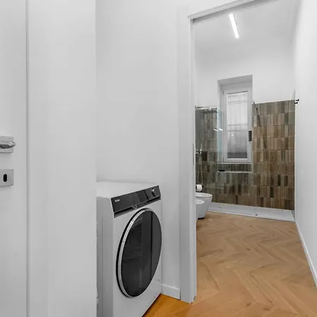 Premium Modern Apartment *